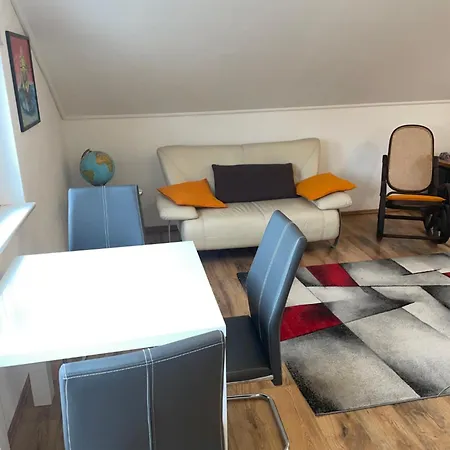 Seasons Apartment *